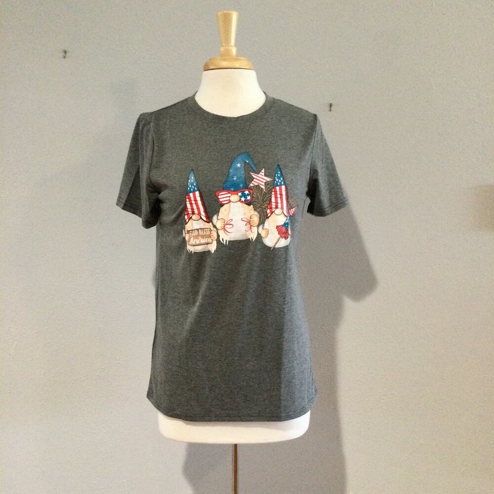 God Bless America Patriotic 4th of July Gnomes Gray Short Sleeve T-Shirt Small